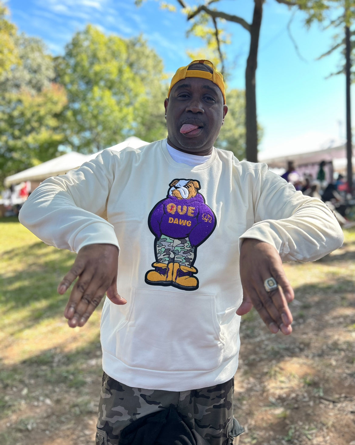 Chenille logo Que Dawg Crewneck Sweatshirt