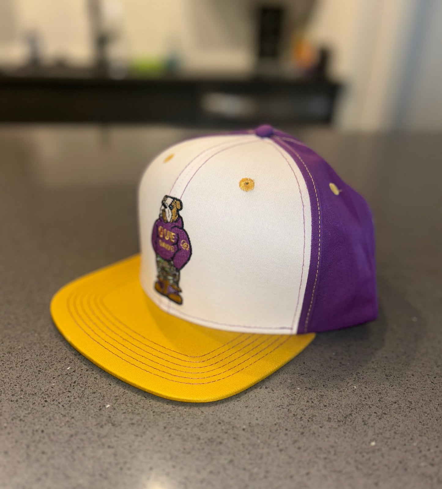 Que Dawg Purple snapback