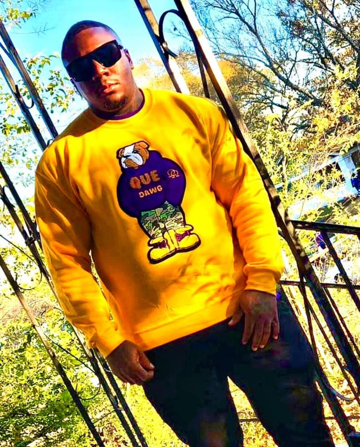 Chenille logo Que Dawg Crewneck Sweatshirt