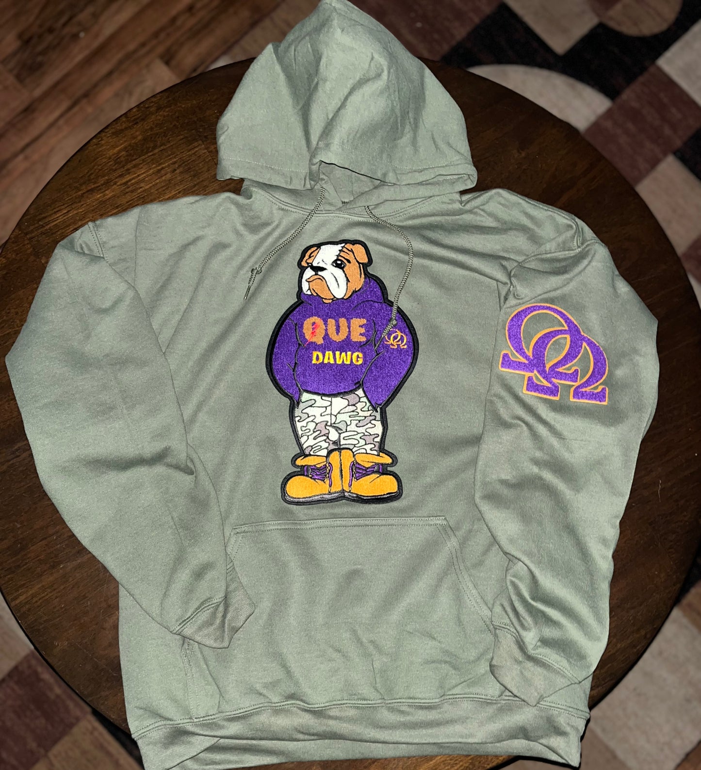 Chenille Logo Que Dawg Hoodie