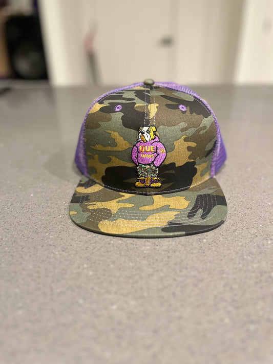 Que Dawg Camo Trucker